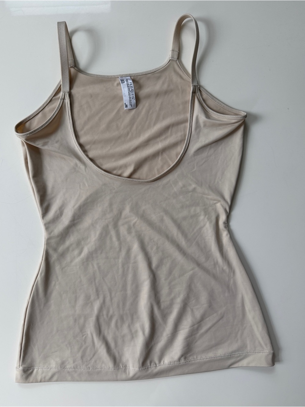 Flexees Beige/Off-White Slim Scoop Neck Camisole